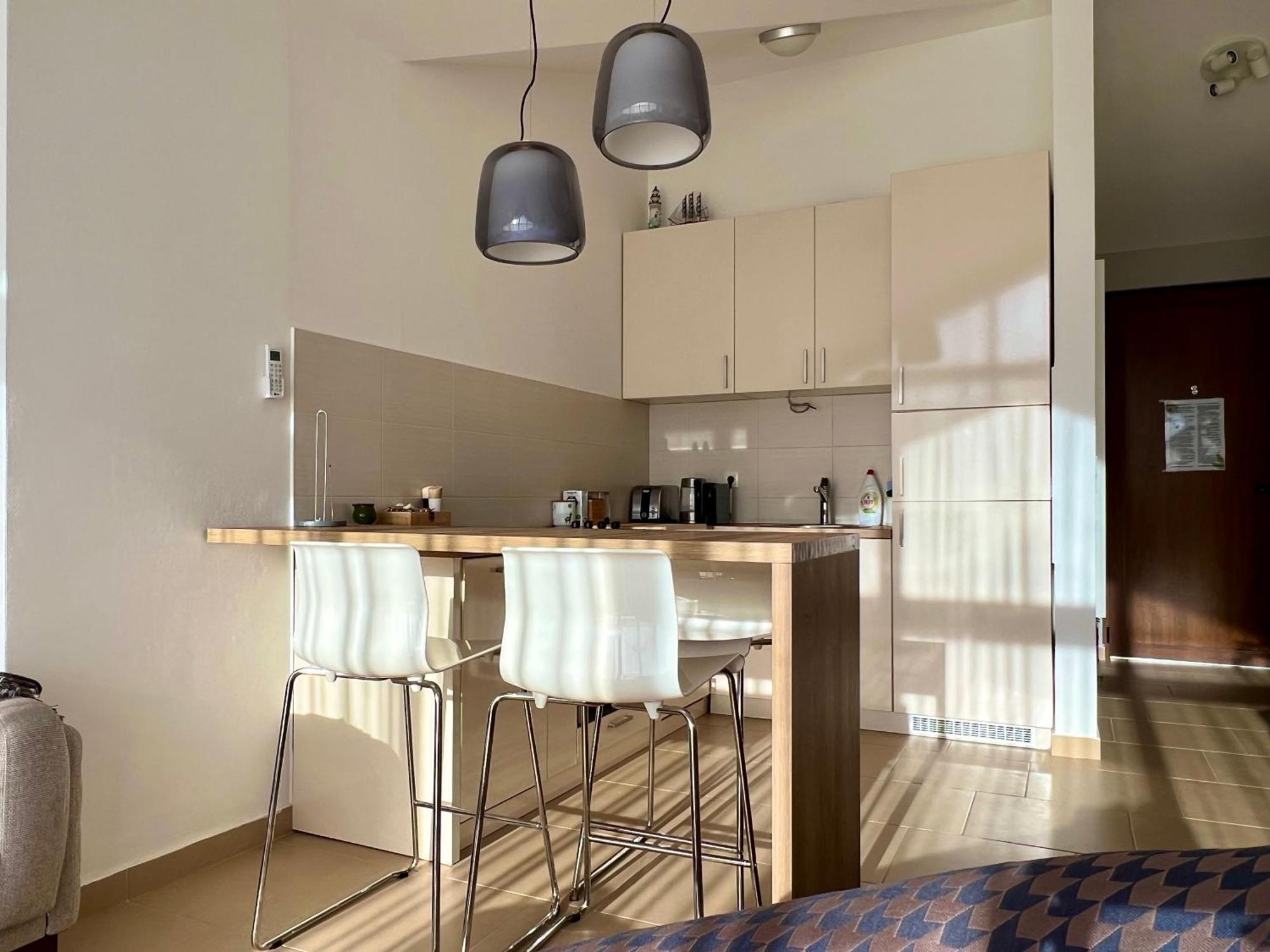 Апартаменты Acacia Hill B8 Дженовичи Экстерьер фото
